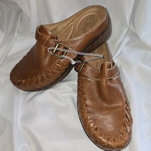 Brioso Jordyn Size 9 Leather Mules Clogs Buckle LIGHTBROWN Weave Womens